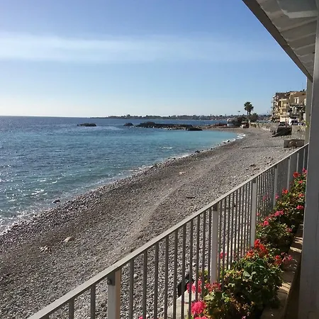 Stationhouse Apartment Taormina