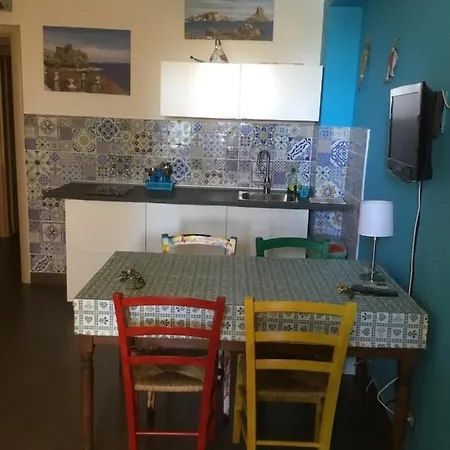 Stationhouse Taormina